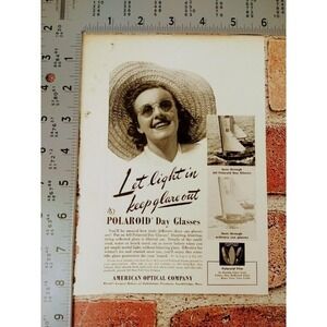 1941 Polaroid Day Glasses Woman in straw hat Sunglasses Orig Vtg PRINT‎ AD